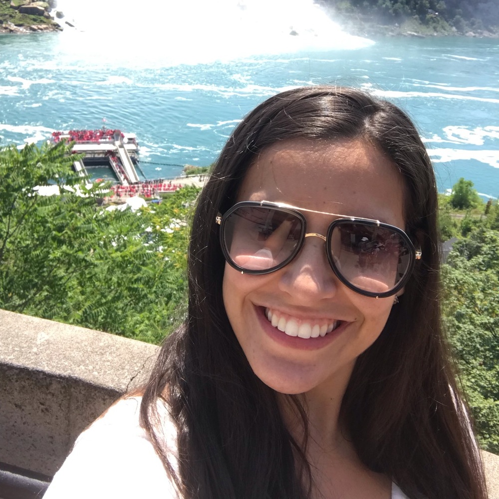 Meet your Posher, Brianna